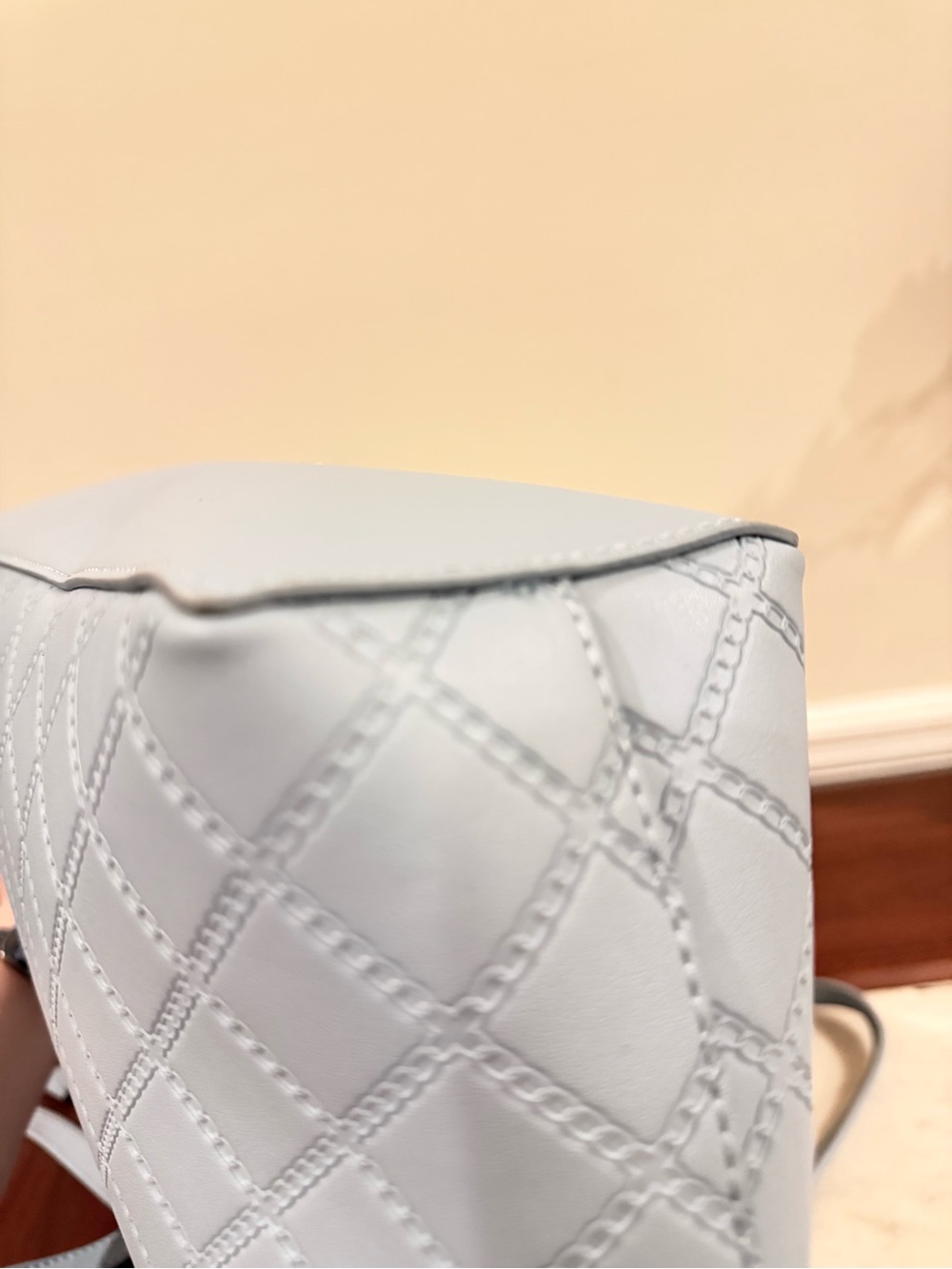 🩵 Valentino by Mario Valentino Light Blue Tote Bag - Picture 8 of 13